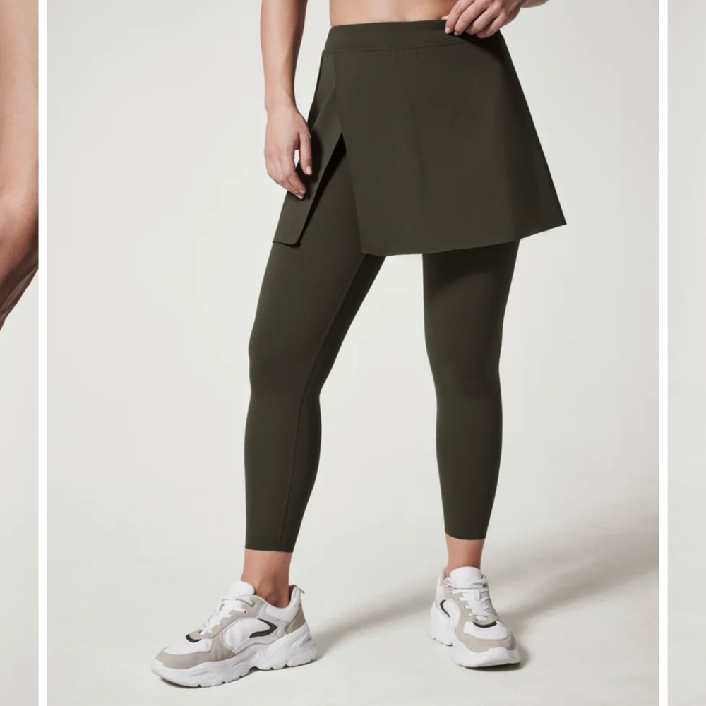 Spanx Booty Boost Active Skirt Around Leggings 7/8-small (Palm color)